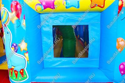 Коммерческий надувной батут "Цирк 2" 7*5*4 м