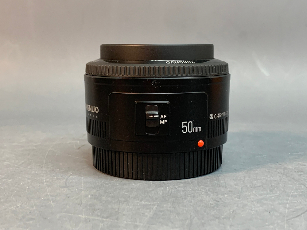 YongNuo AF 50mm 1.8 Canon EF