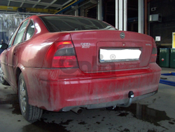 Оцинкованный фаркоп на Opel Vectra B седан/универсал/хетчбек 1995-2002 (без электрики), Galia O029A
