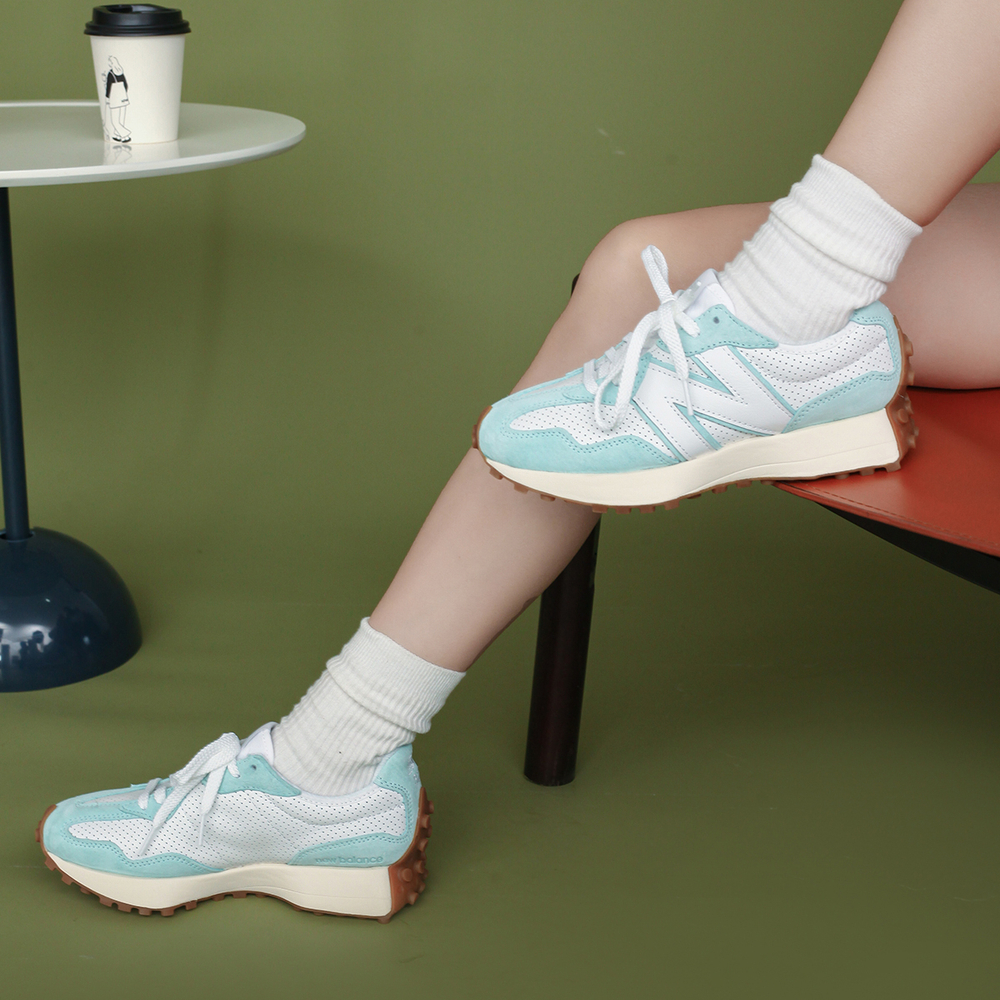 Кроссовки New Balance Nb 327 (Женская размерная сетка)