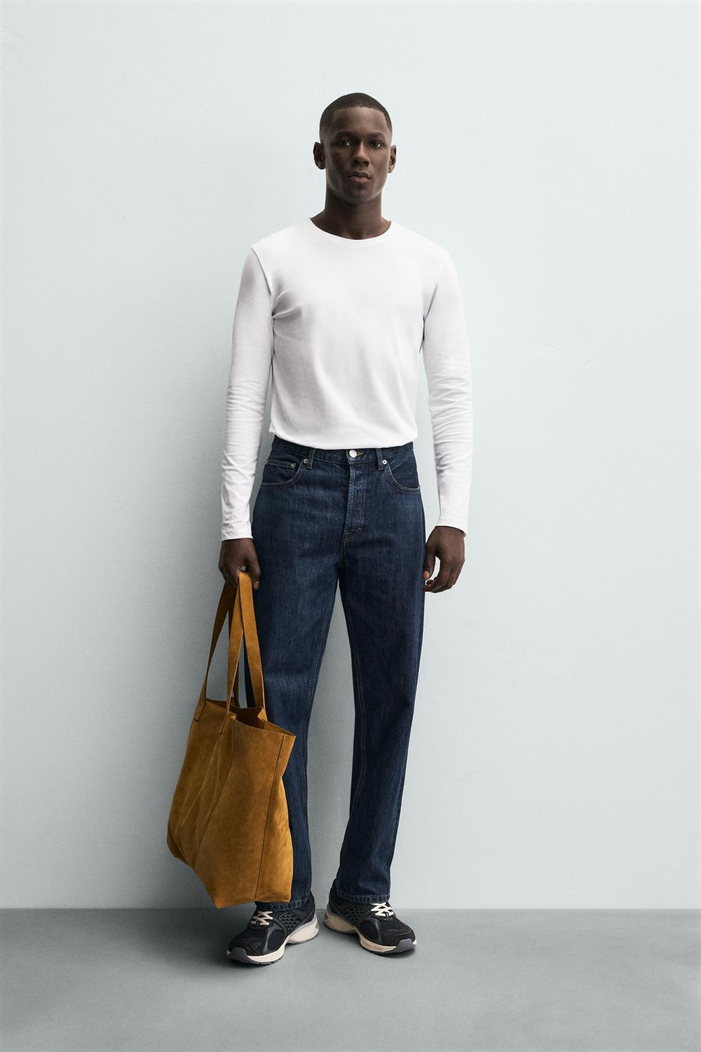 ZARA БАЗОВАЯ ФУТБОЛКА SLIM FIT, БЕЛЫЙ