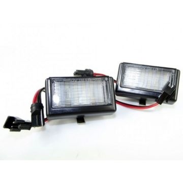 Плафон подсветки номера Mersedes-Benz ML W164