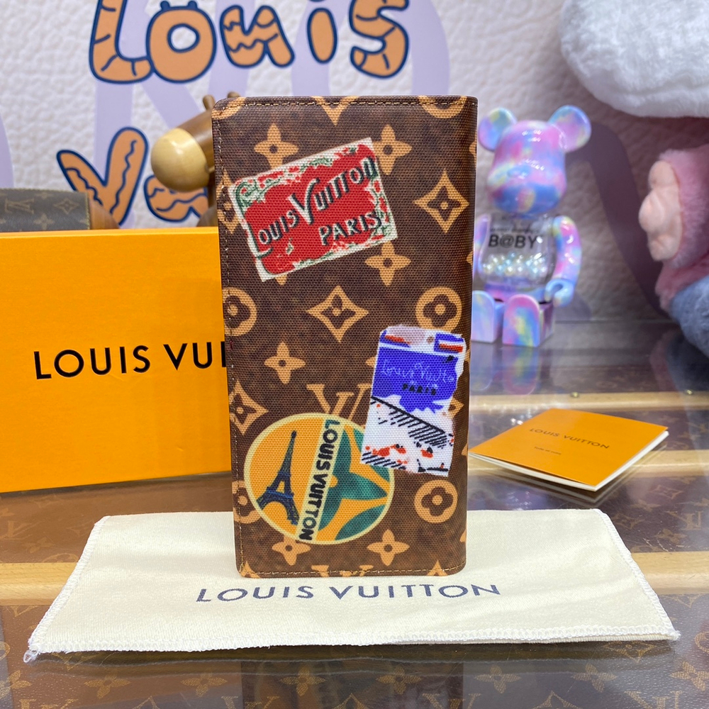 Louis Vuitton Brazza Wallet