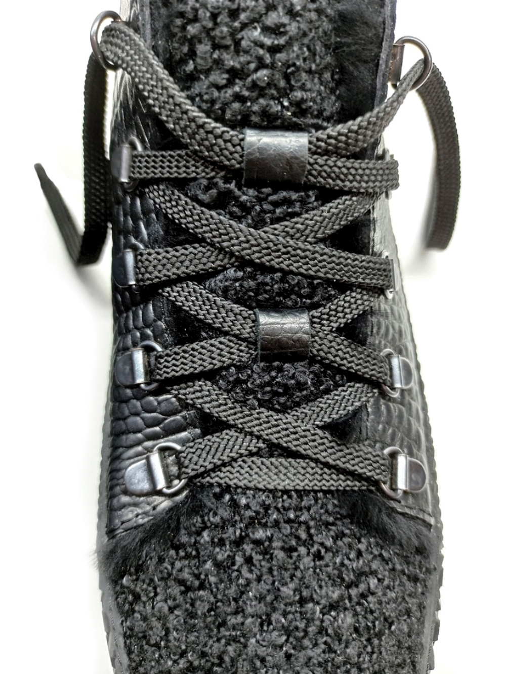 Ботинки "Black Croco"