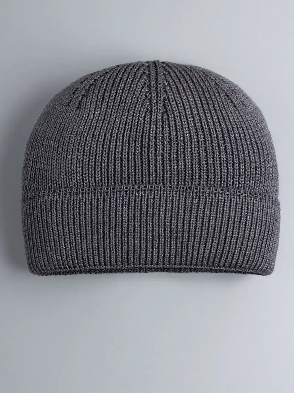 Шапка для мальчика вязаная осенняя