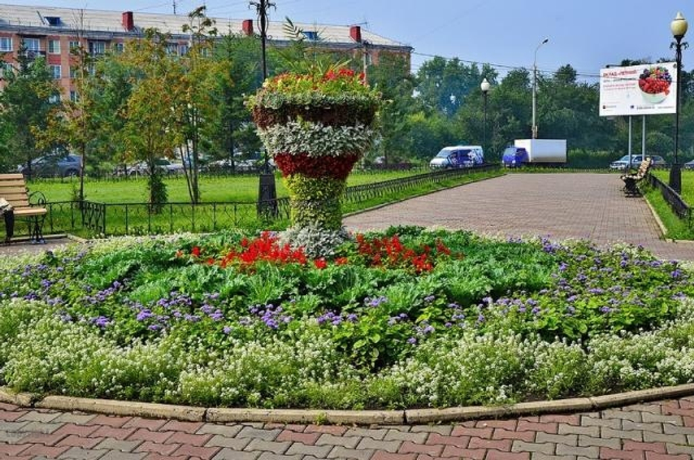 Топиарная фигура Ваза