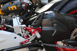 CNC Racing Рабочий цилиндр сцепления Ducati Streetfighter V2 / Panigale V2 (Ø 29 мм) AF651