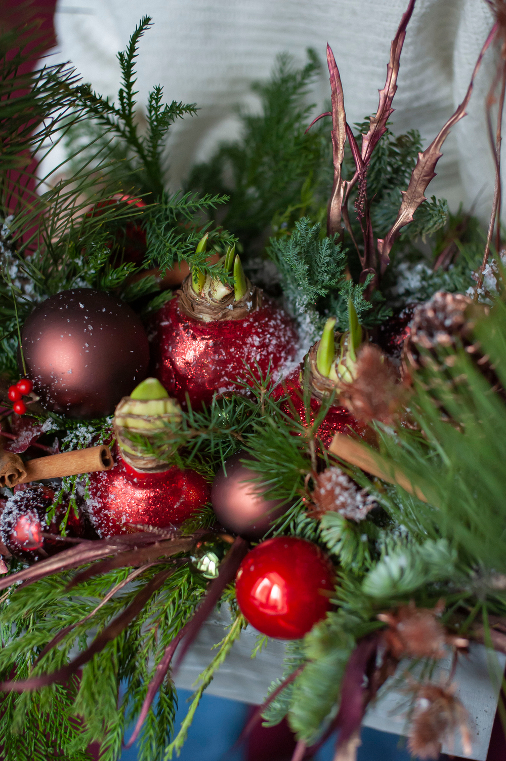 Новогодняя композиция Красный бархат