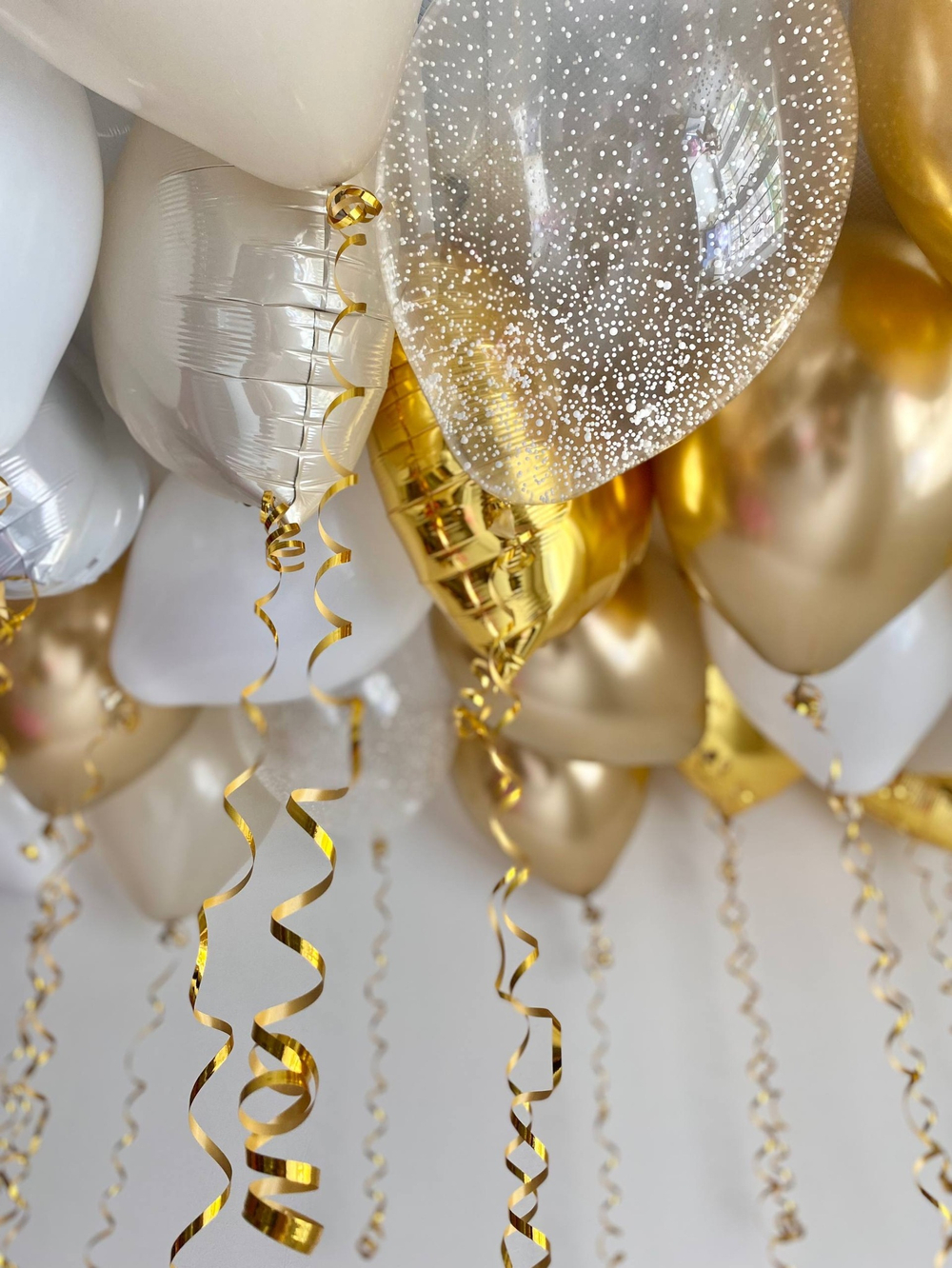 Воздушные шары на потолок №3757