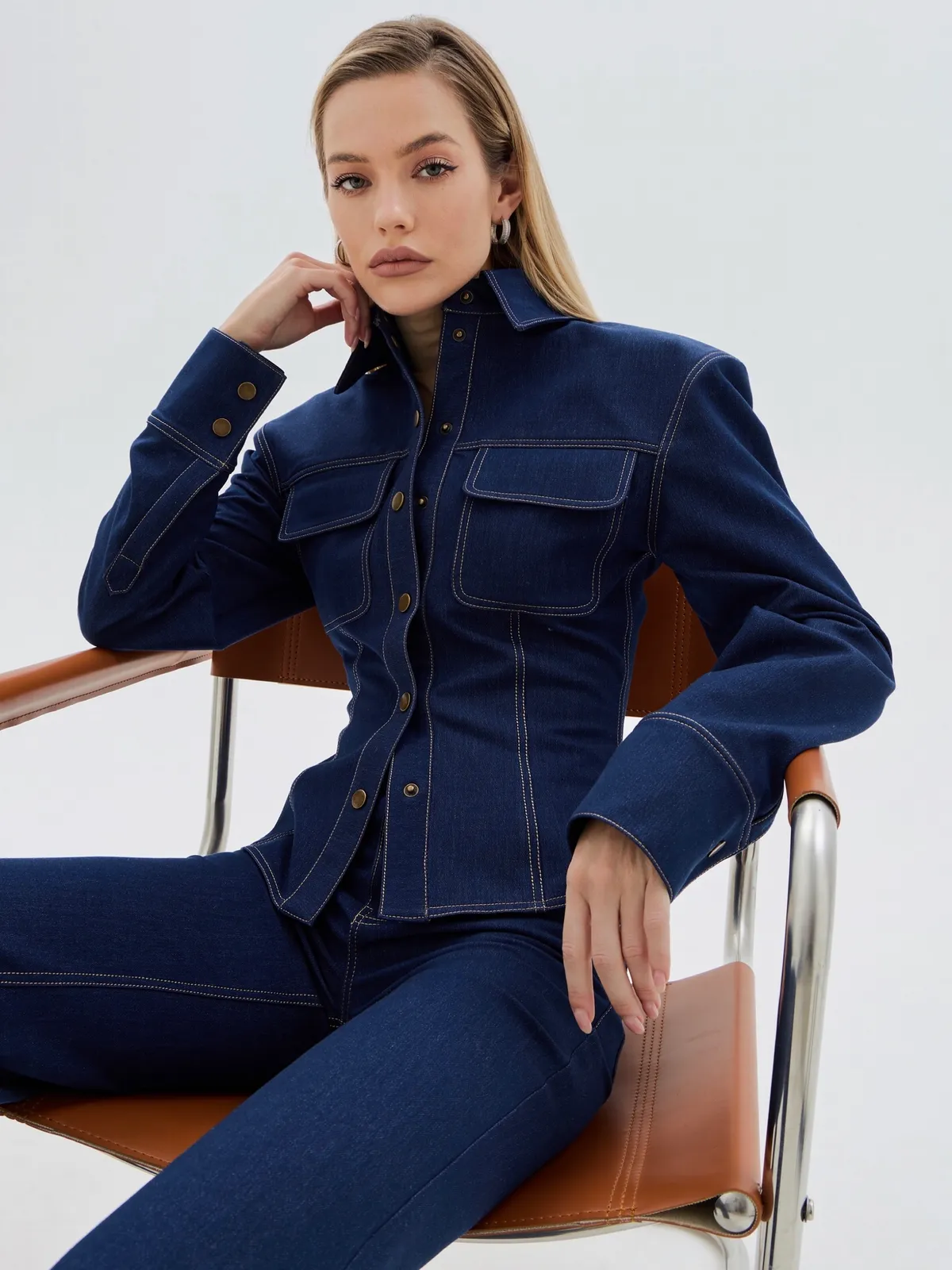 Рубашка из джинсы