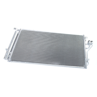 Радиатор кондиционера HYUNDAI iX35/KIA Sportage III /Словакия GANZ GIC06068
