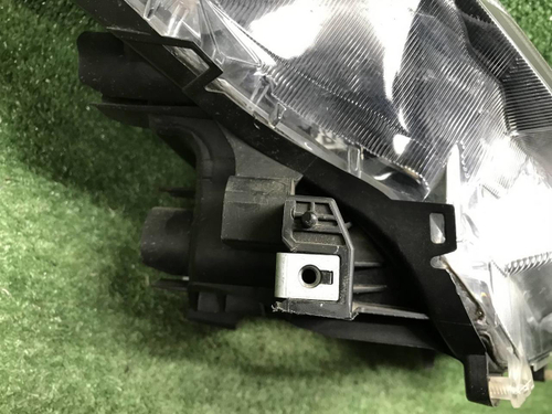 Битая Фара правая Toyota RAV4 4 CA40 (15-19) LED