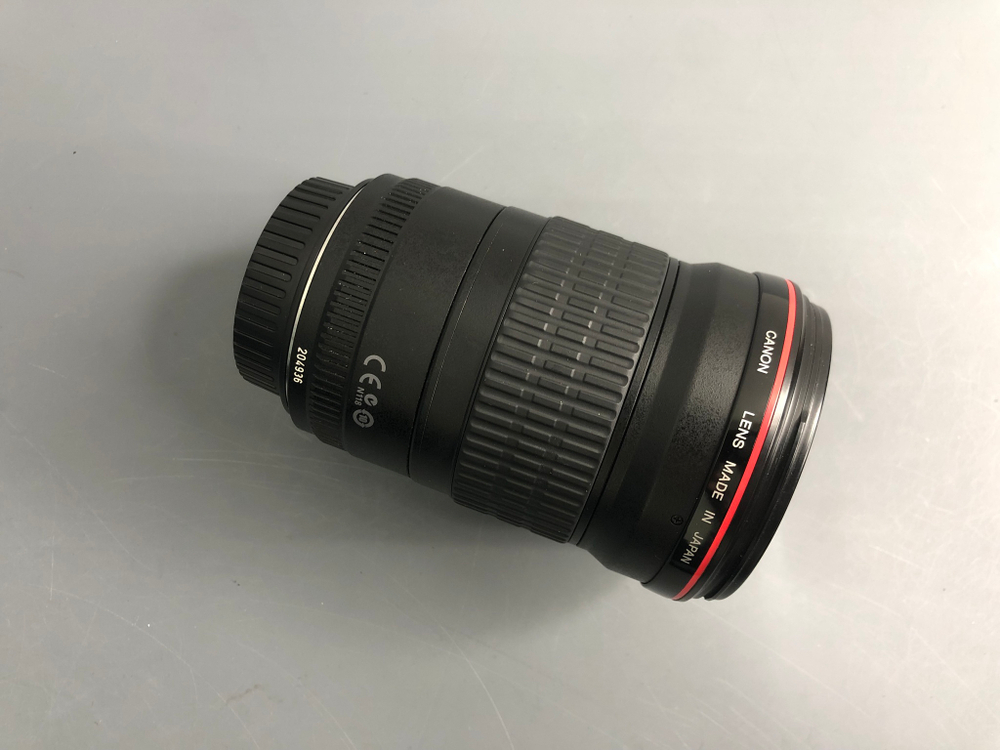 Canon EF 135mm 2L USM