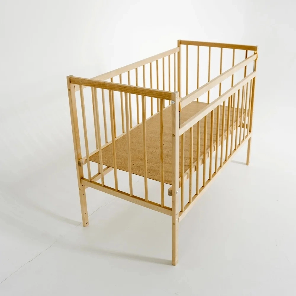 Кроватка детская Промтекс Мини ПЛК натуральный колесо