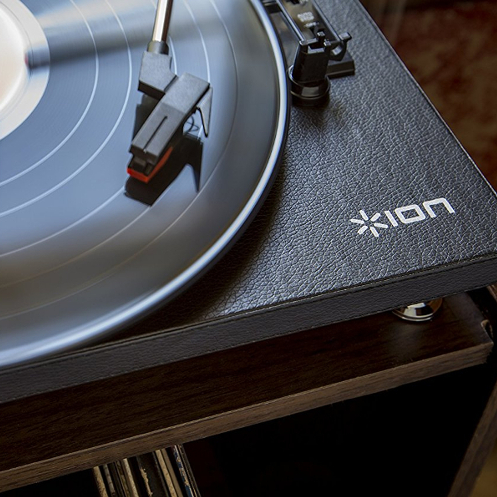 Проигрыватель Винила ION Audio Compact LP