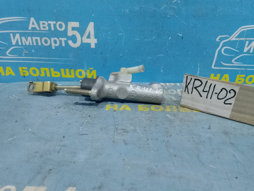 Главный цилиндр сцепления TOYOTA TOWNACE NOAH 1997