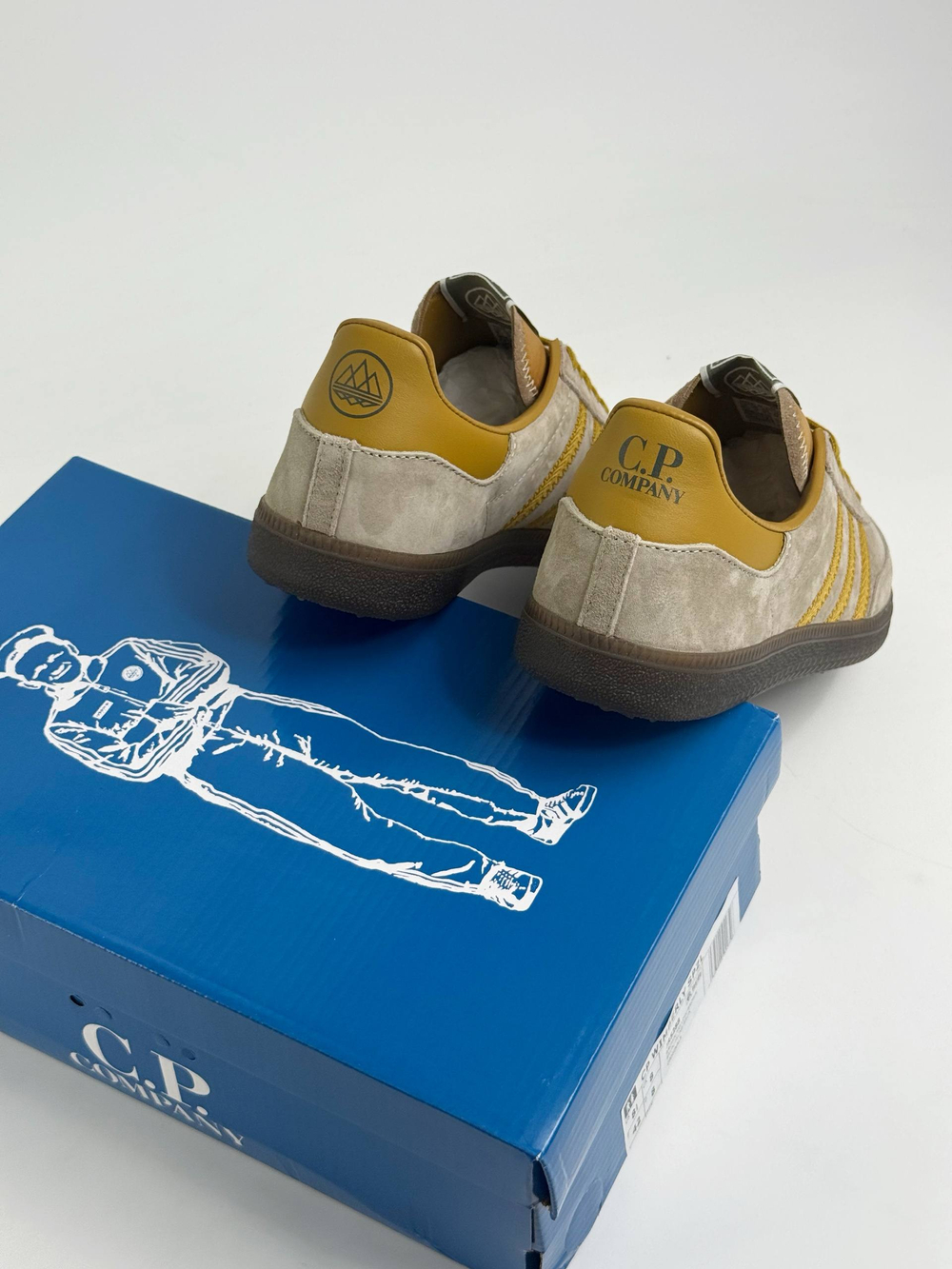 Кроссовки Adidas CP Company Wimberly Spezia #B299 (жел.)