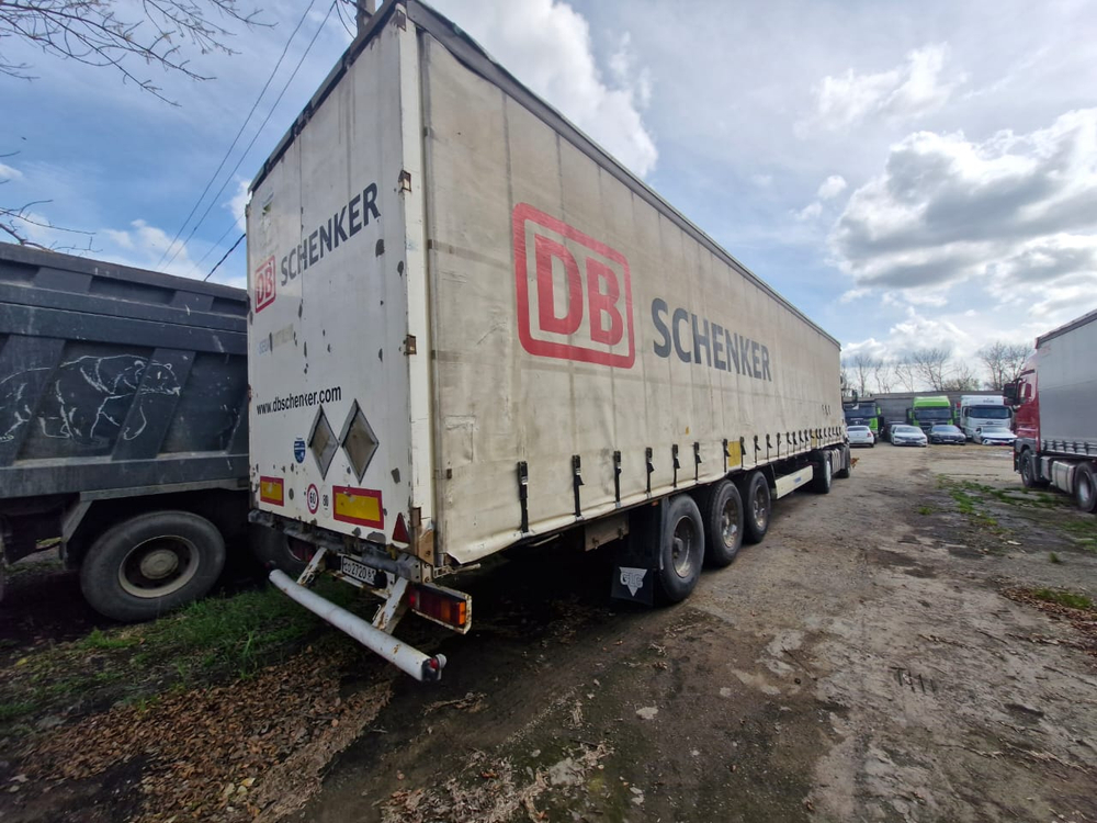 Krone SD Полуприцеп шторный Krone SD