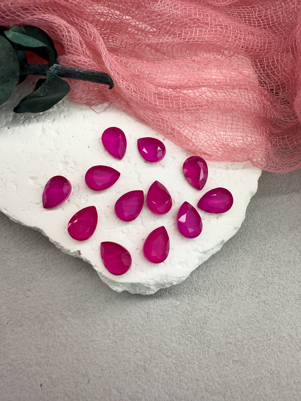 Капля Drop 10*7 мм, Lacquer Fuchsia