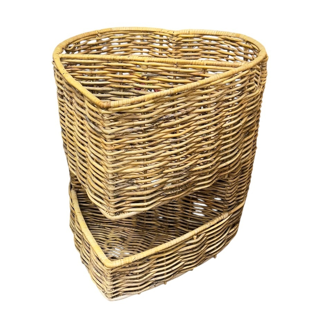 Корзина в виде сердца 50 см