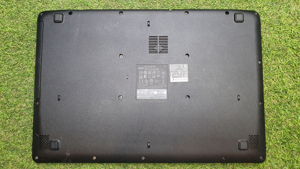 Ноутбук Acer Pentium/4Gb