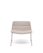 Кресло Zahara бежевого цвета и сталь в бежевой отделке