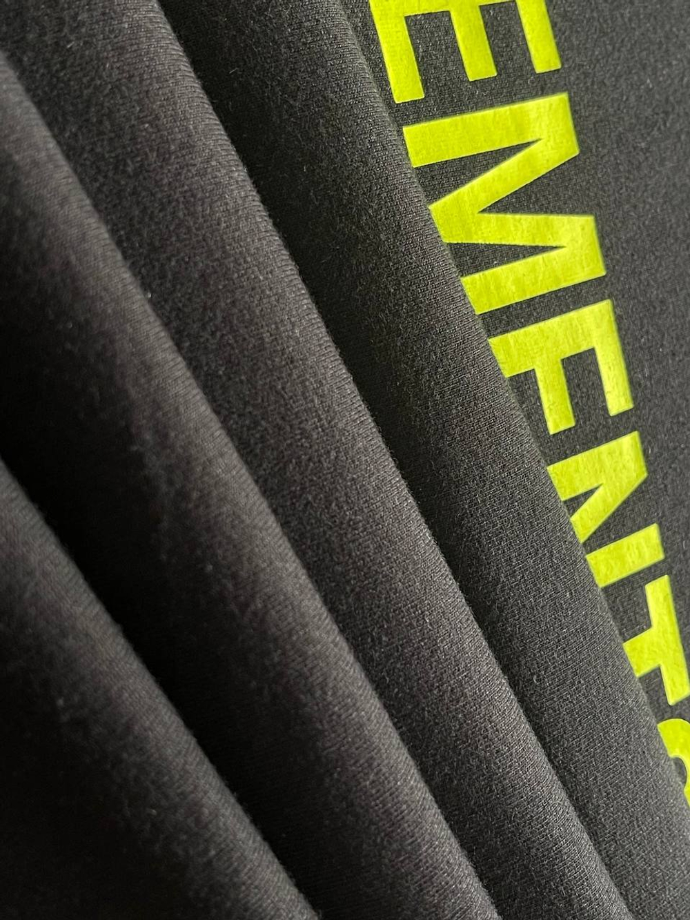 Футболка Vetements