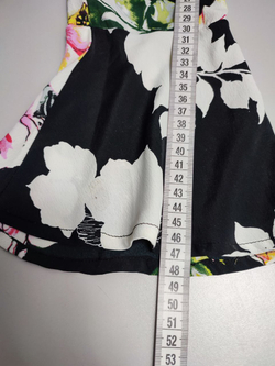 Блузка La Reine Blanche с цветами 44 размер