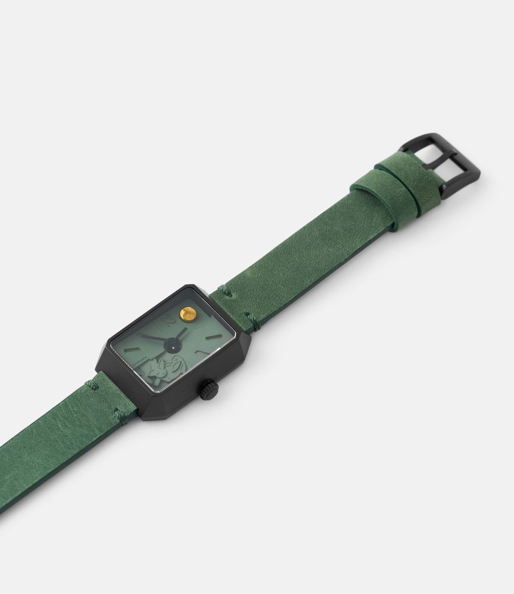 22 Studio Limited Rabbit Edition Moss Green Woman — женские часы с циферблатом из бетона