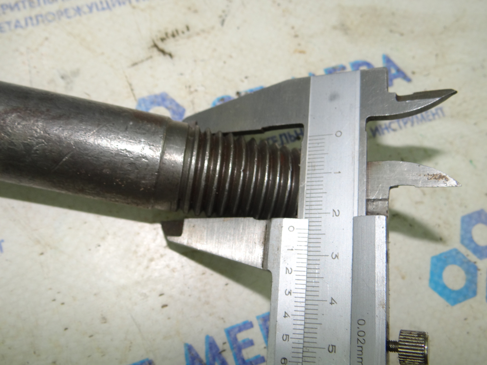 Шомпол (тяговый шпиндель) М24 для станков ISO 50 (7:24) 6Р13, 6М13, ВМ127, 6Р83, 6М82