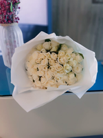 Букет из 57 Белых Роз