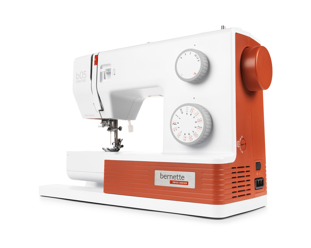 Швейная машина Bernette b05 CRAFTER