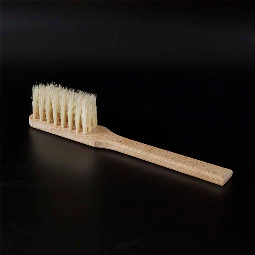 Щетка-сметка для муки