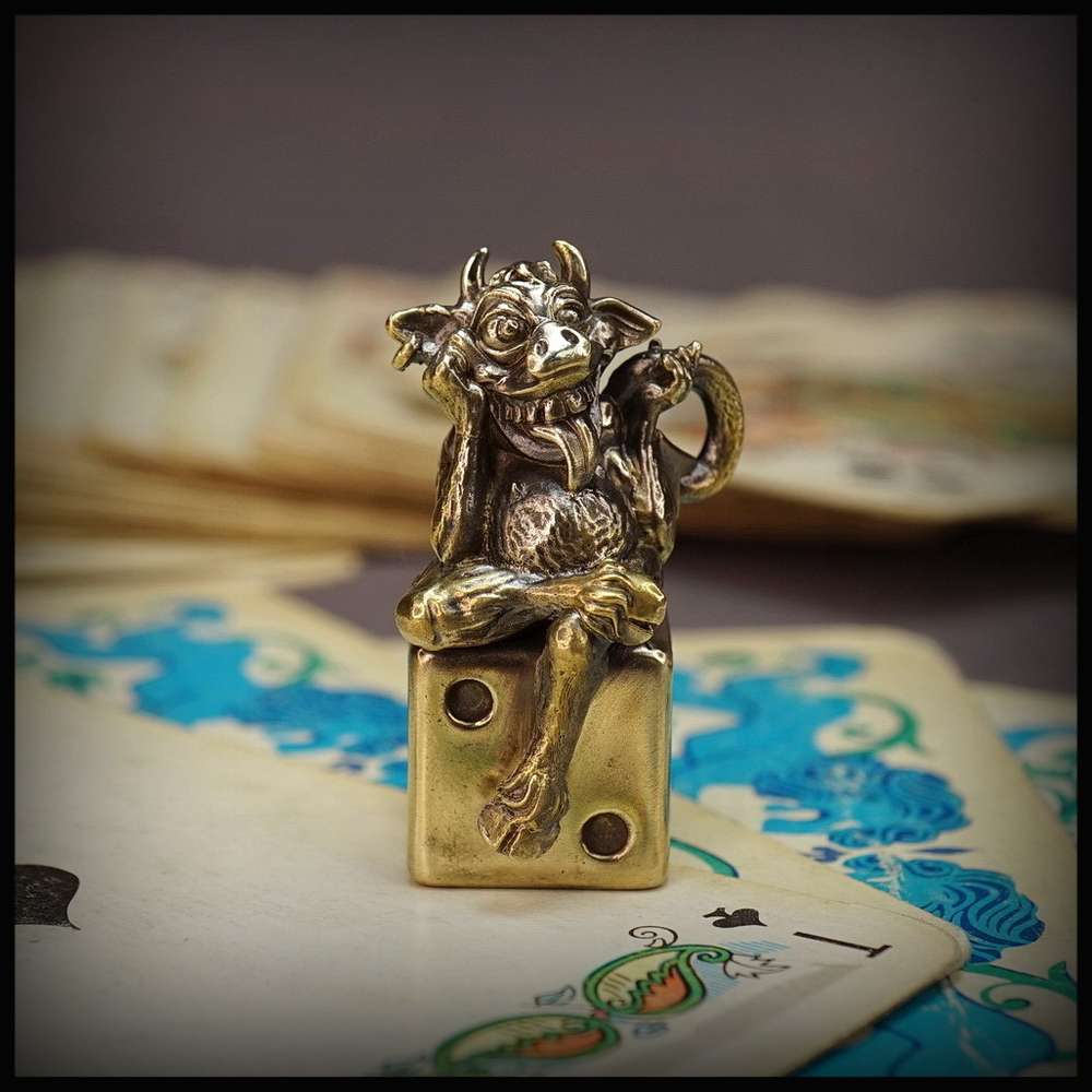 Темлячная бусина "Игрок" для ножей , латунь