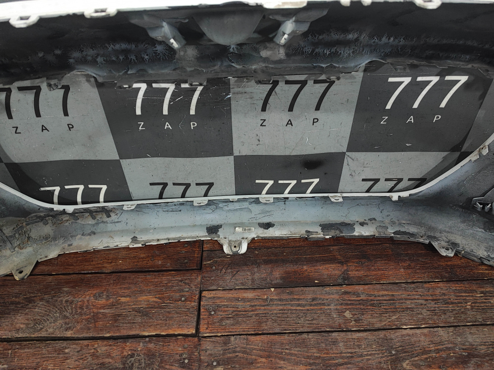 Бампер передний Peugeot 308 1 (T7) 11-15 Б/У Оригинал 7401XC