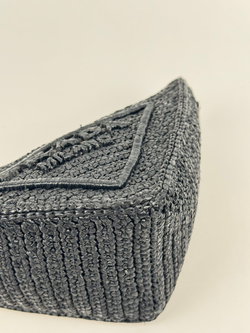 Сумка Prada Triangle crochet bag