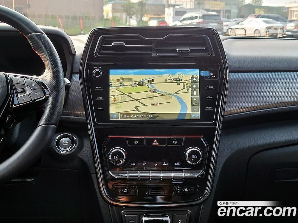 KG Mobility (Ssangyong) Very New Tivoli Дизель 1.6 4WD (08.2020)
