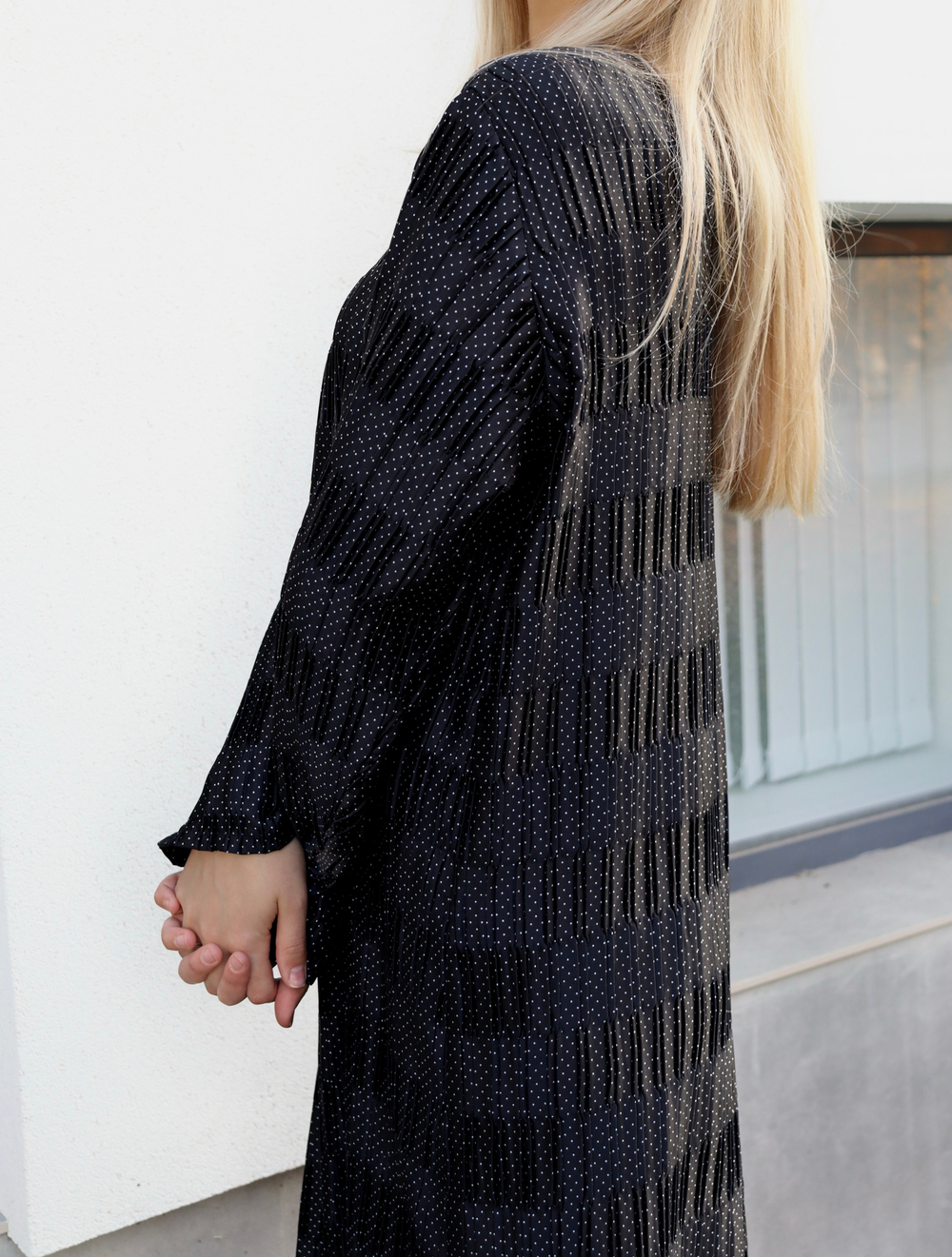 Платье Oversize из жатого горошка