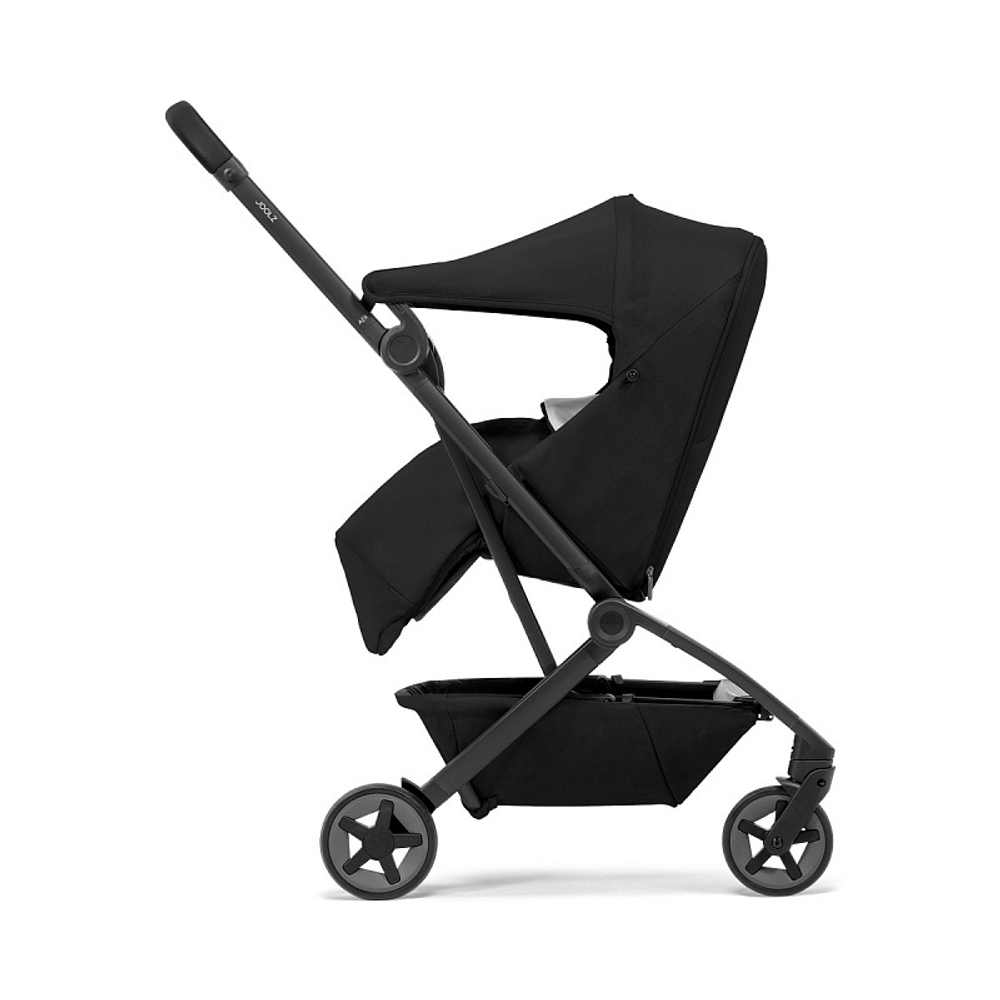 Детская прогулочная коляска Joolz Aer 2 с бампером и реверсивным блоком Space Black