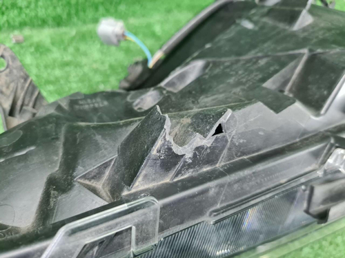 Фара левая Toyota RAV4 5 XA50 (2018-н.в.) LED