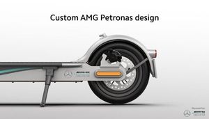 Электросамокат Xiaomi Mi Electric Scooter Pro 2 Mercedes-AMG Petronas F1 Team Edition