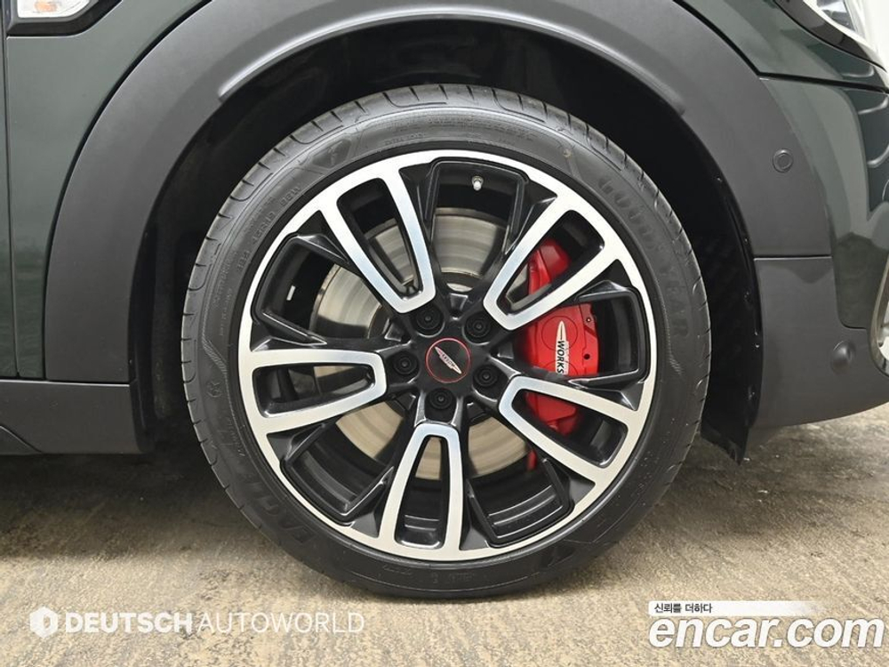 Mini Cooper S Countryman JCW (09.2023)