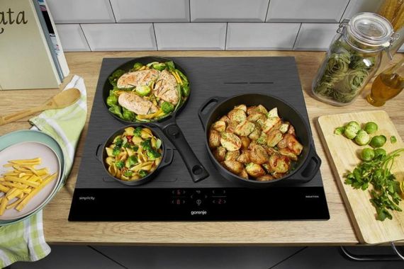 Индукционная варочная панель Gorenje GI6421SYB
