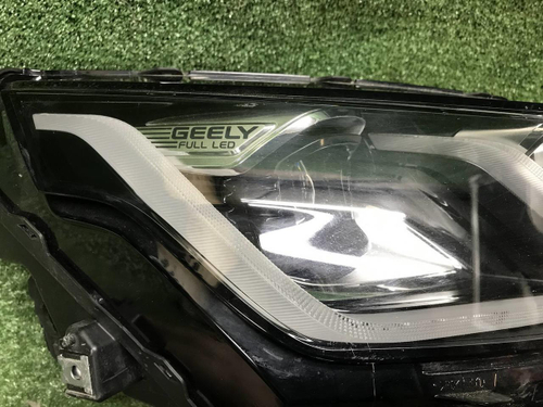 Фара правая Geely Coolray (2019-2024) LED