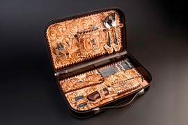 Дорожные наборы (несессеры)