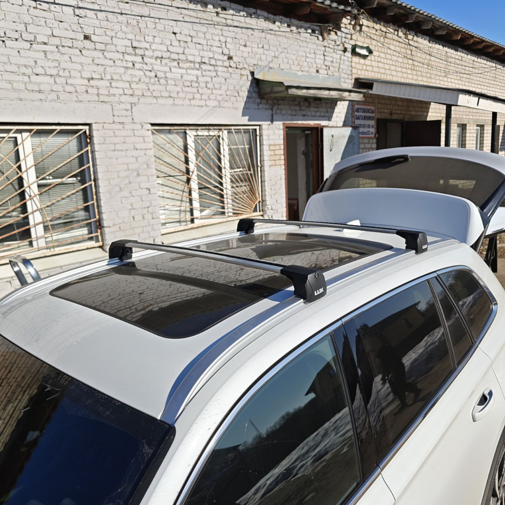 Багажник Lux Scout 2 на Geely Monjaro