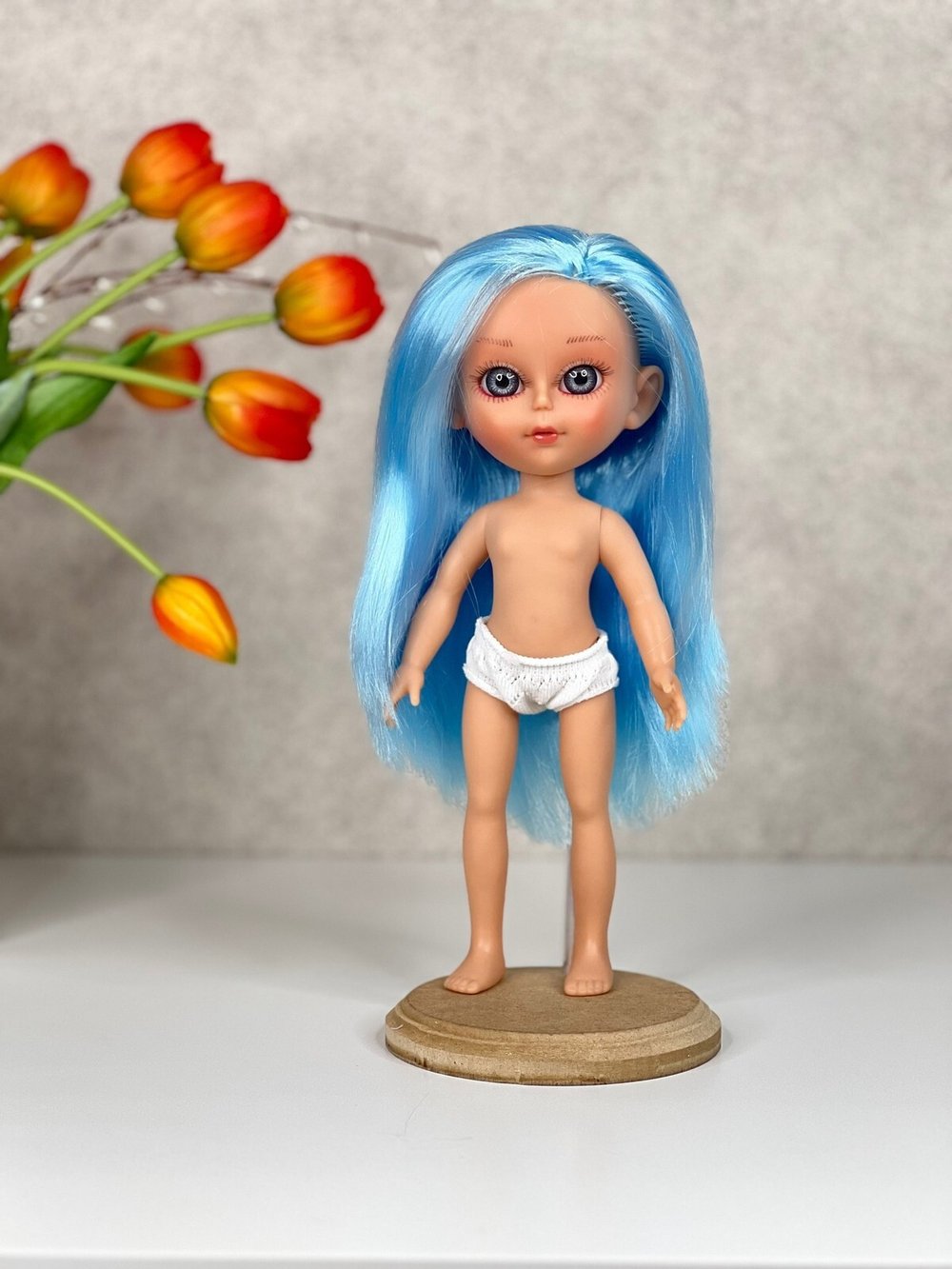 Кукла Nines виниловая 30см Dainty без одежды (2440W12)