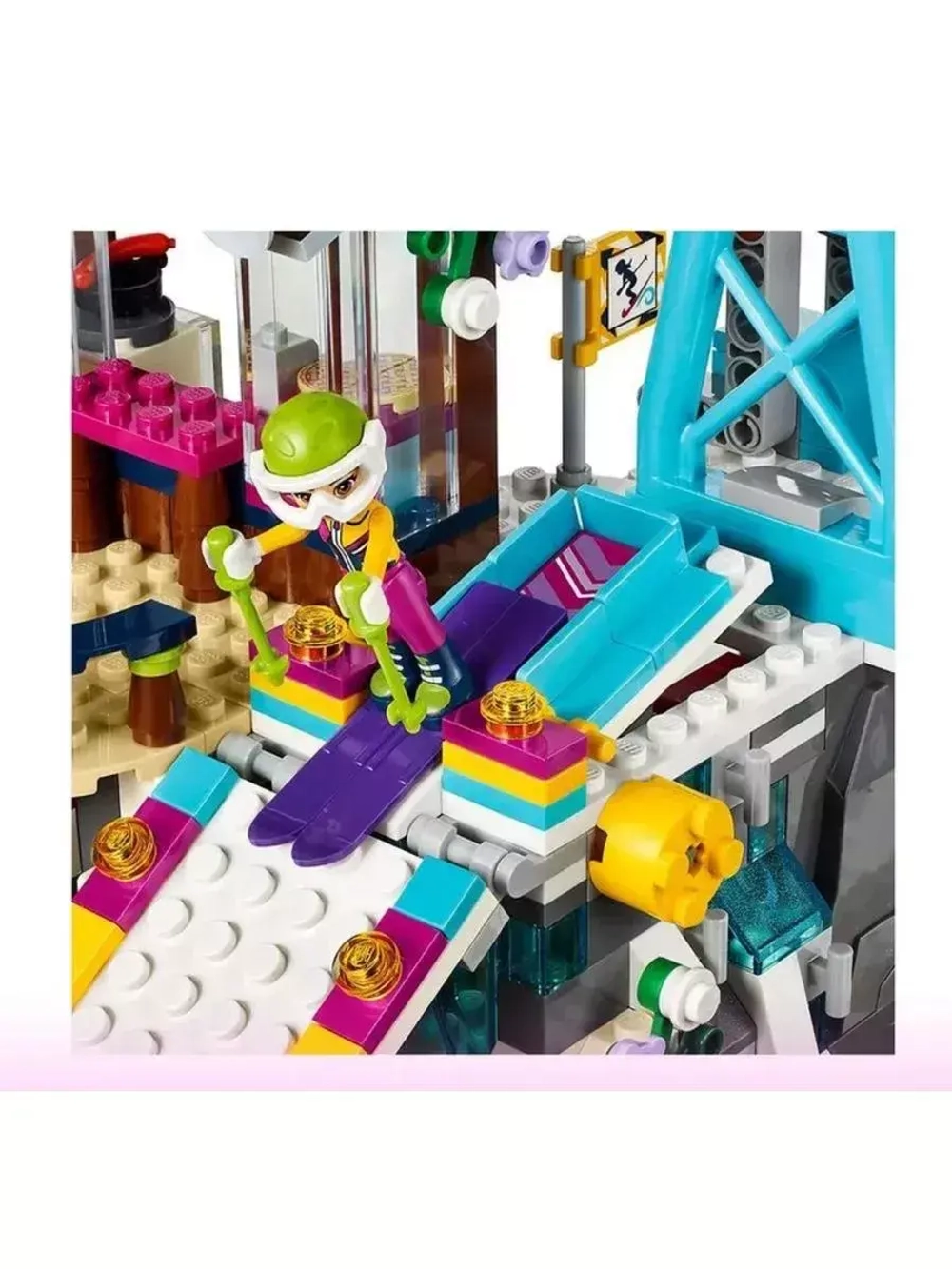 Конструктор Френдс Горнолыжный курорт 591 деталь