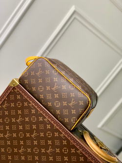 Louis Vuitton Dopp Kit Toilet Pouch