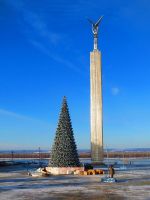 Уличная елка каркасная "Уральская сосна" (бело-зеленая леска) 11 м